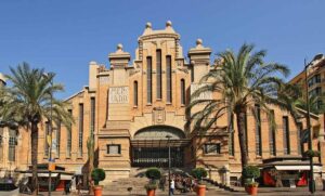 Flirtez au mercado central d'Alicante